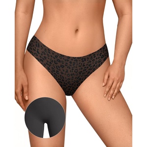 OEAK Seamless Thongs for Women Invisible Thongs No Show Thong Panty Liners Tangas Comfortable Workout G-Strings Underwear(Leopard Coffee)